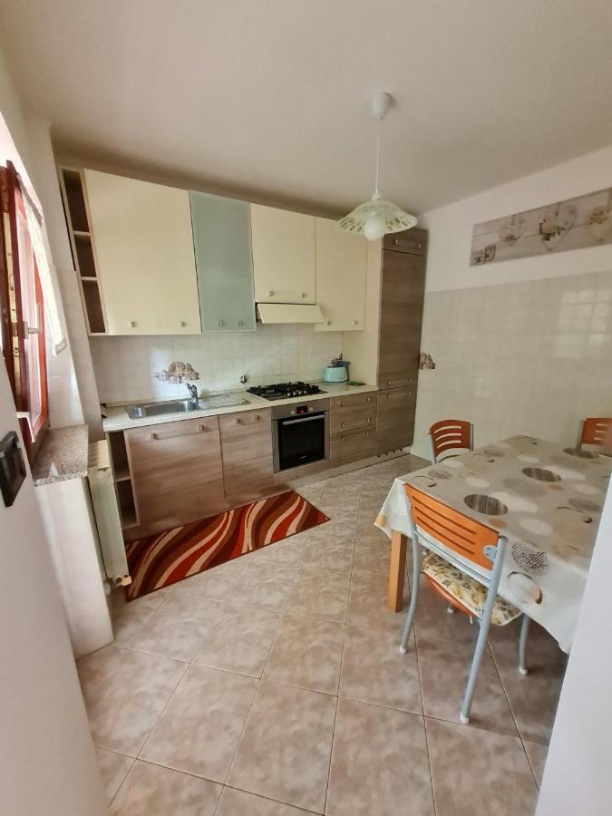Apartment Ornela 우마그 외부 사진